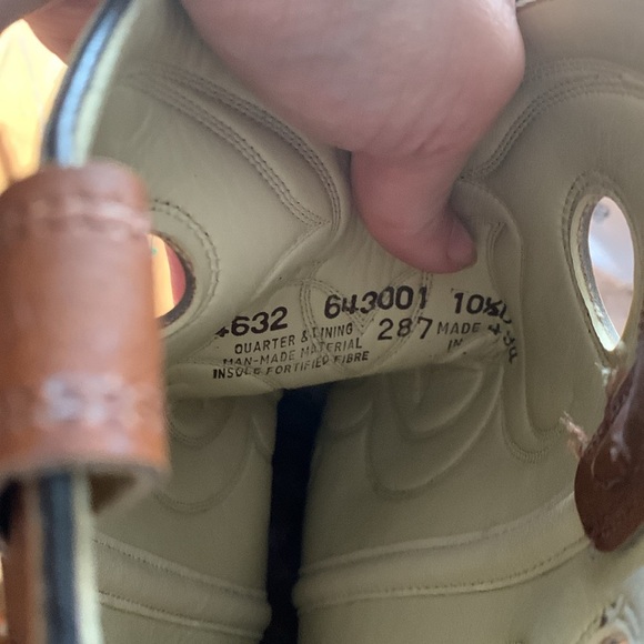 Vintage Acme men suede dingo Brown and Tan Western Cowboy Boots - Picture 7 of 8